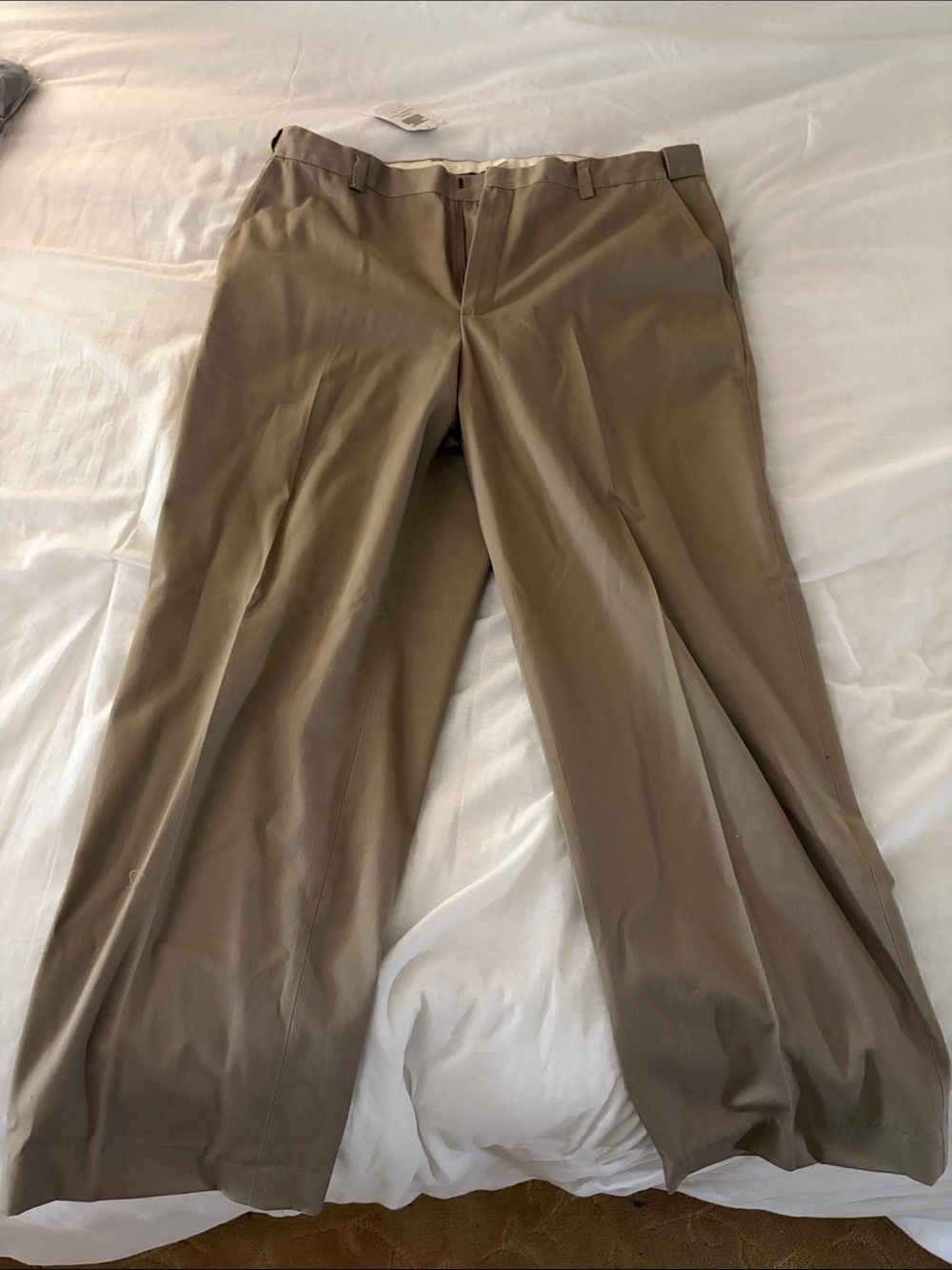 LL BEAN Comfort Waist Size 38 Men's Classic Straight Dress Pants - Khaki
